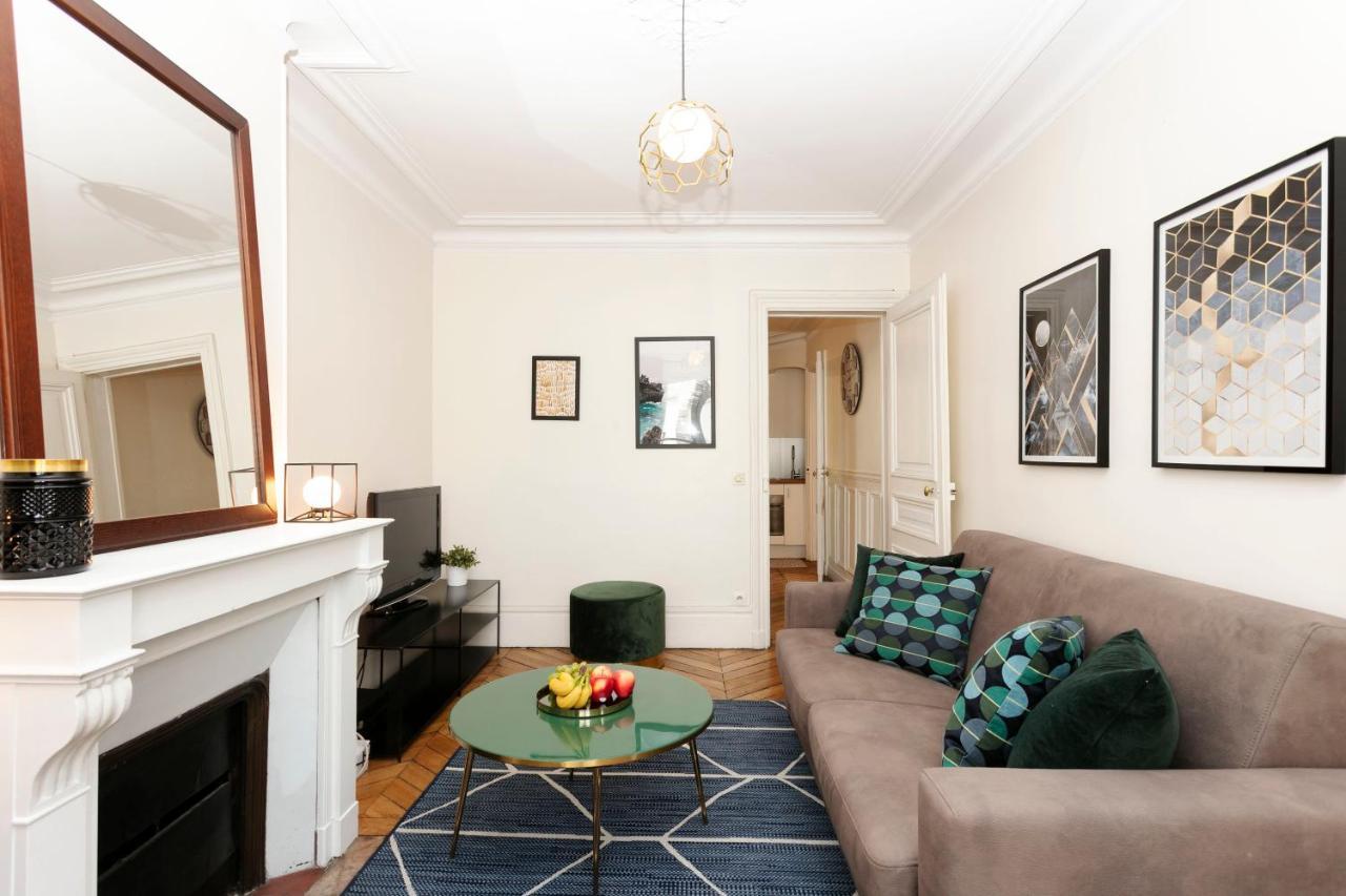 Latin Quarter With Balcony - Cityapartmentstay París Exterior foto