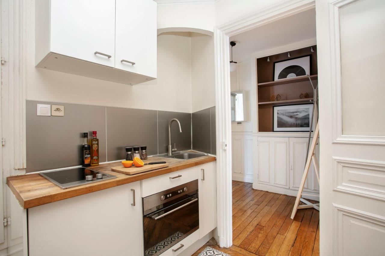 Latin Quarter With Balcony - Cityapartmentstay París Exterior foto