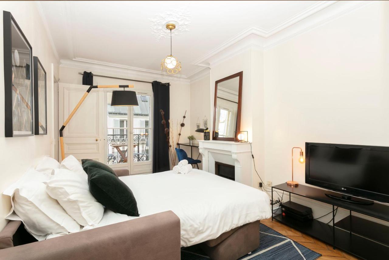 Latin Quarter With Balcony - Cityapartmentstay París Exterior foto